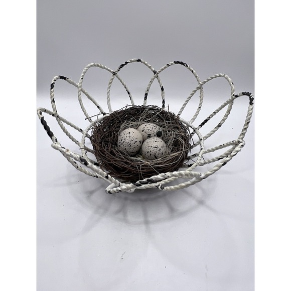 Bird by Juicy Couture Other - Vintage Wire Basket Cream Bird Nest 3.5"x7" Decor